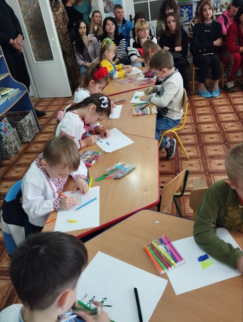 Фото без опису