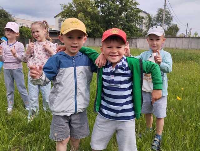 Фото без опису