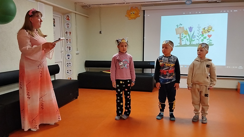 Фото без опису