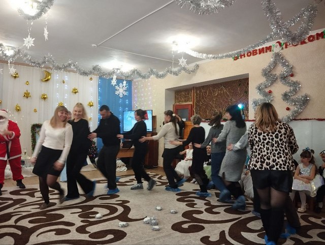 Фото без опису