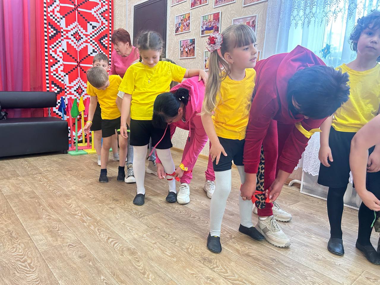 Фото без опису