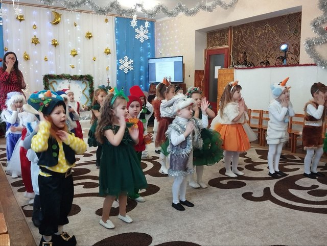 Фото без опису