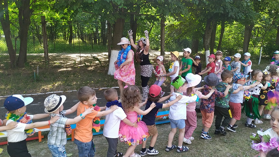 Фото без опису