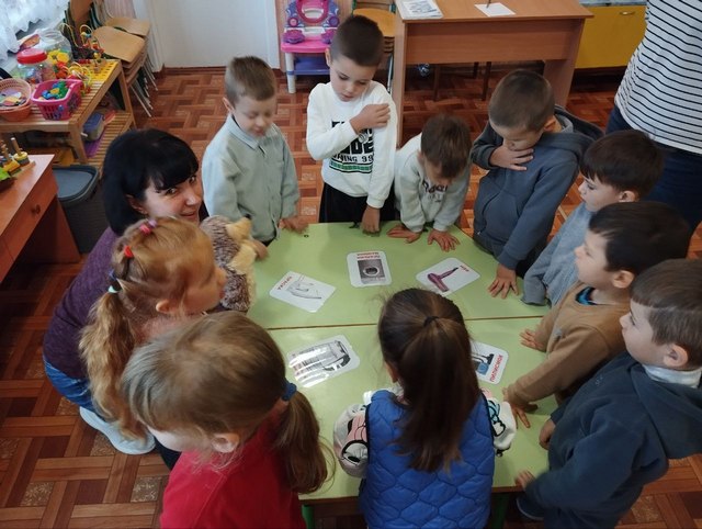 Фото без опису