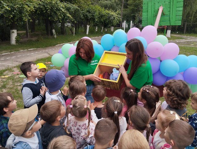 Фото без опису