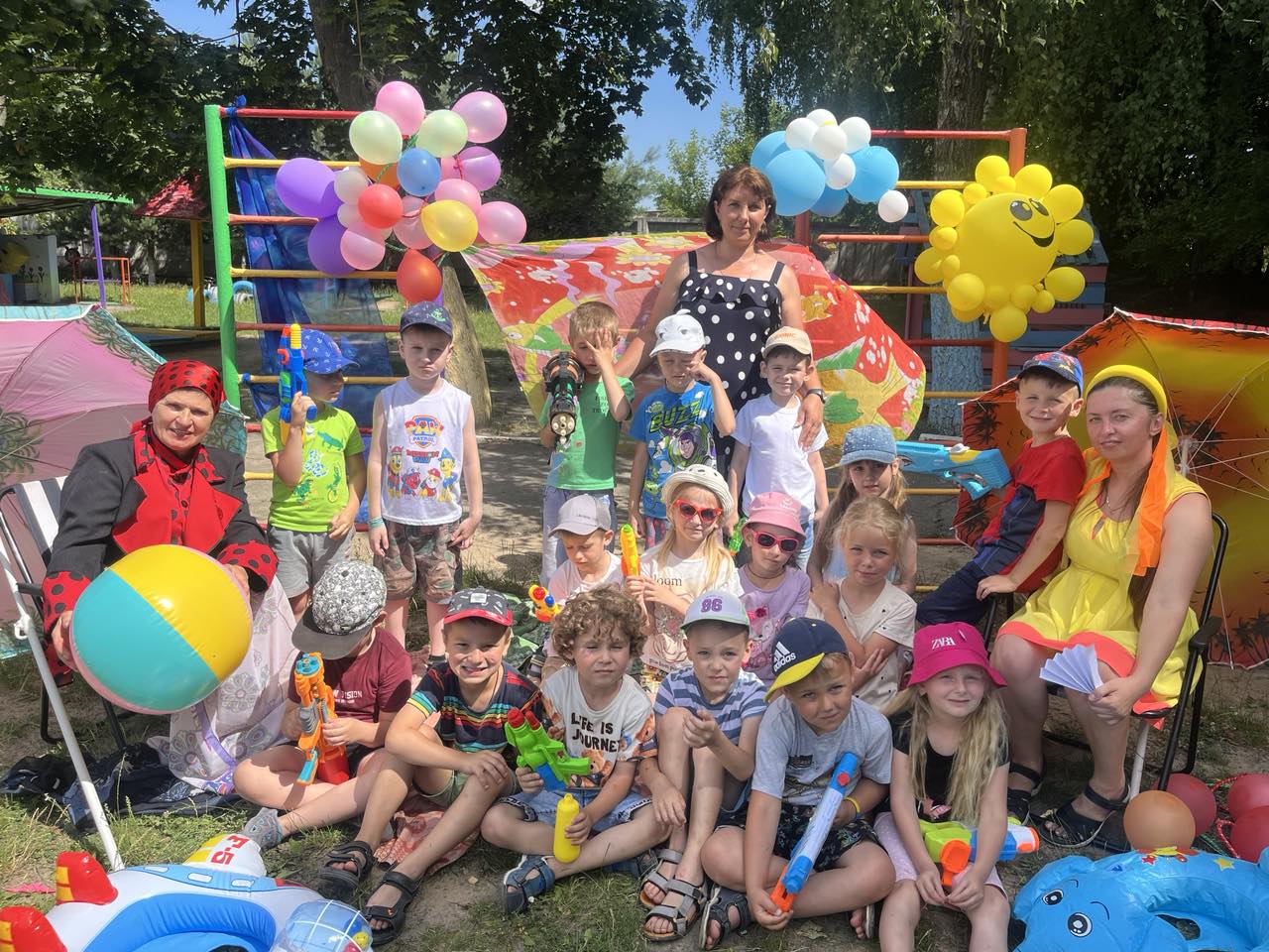 Фото без опису