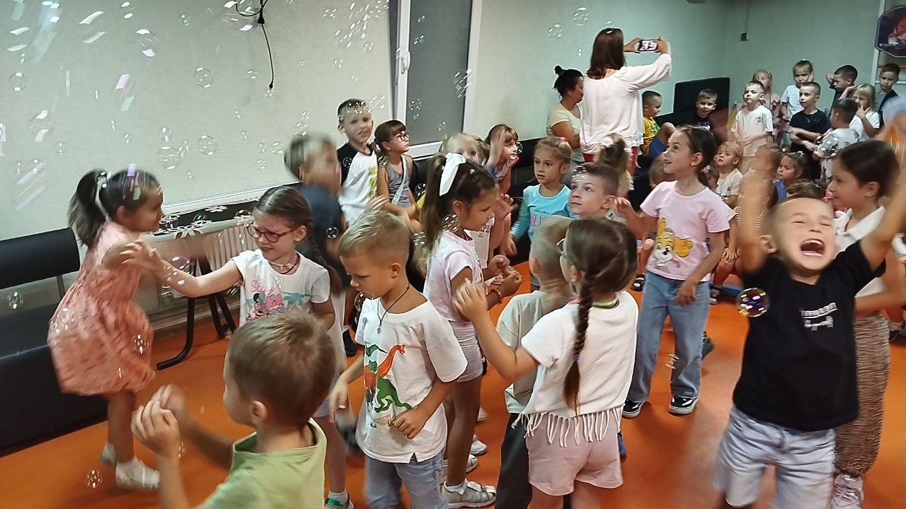 Фото без опису