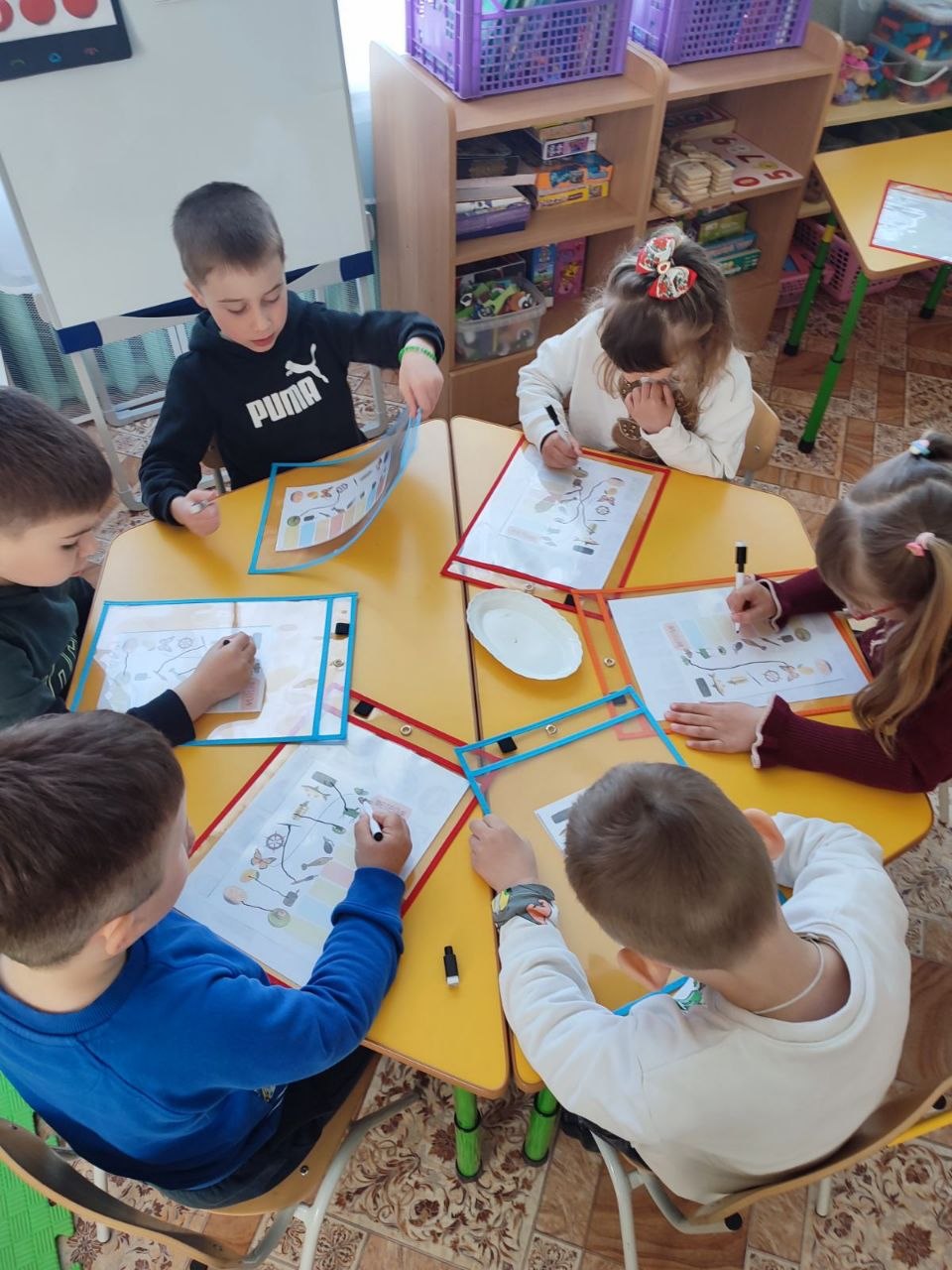 Фото без опису