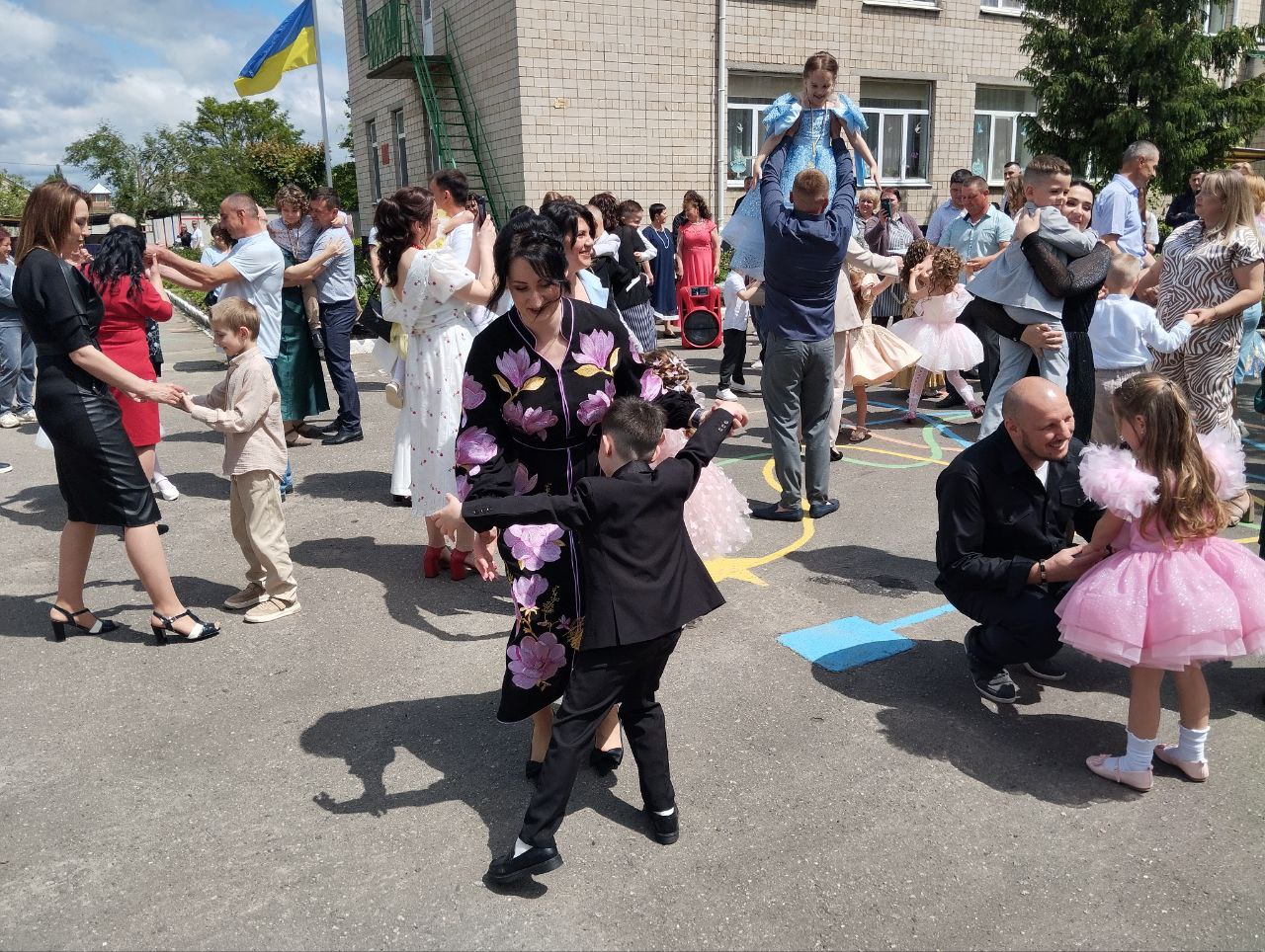 Фото без опису