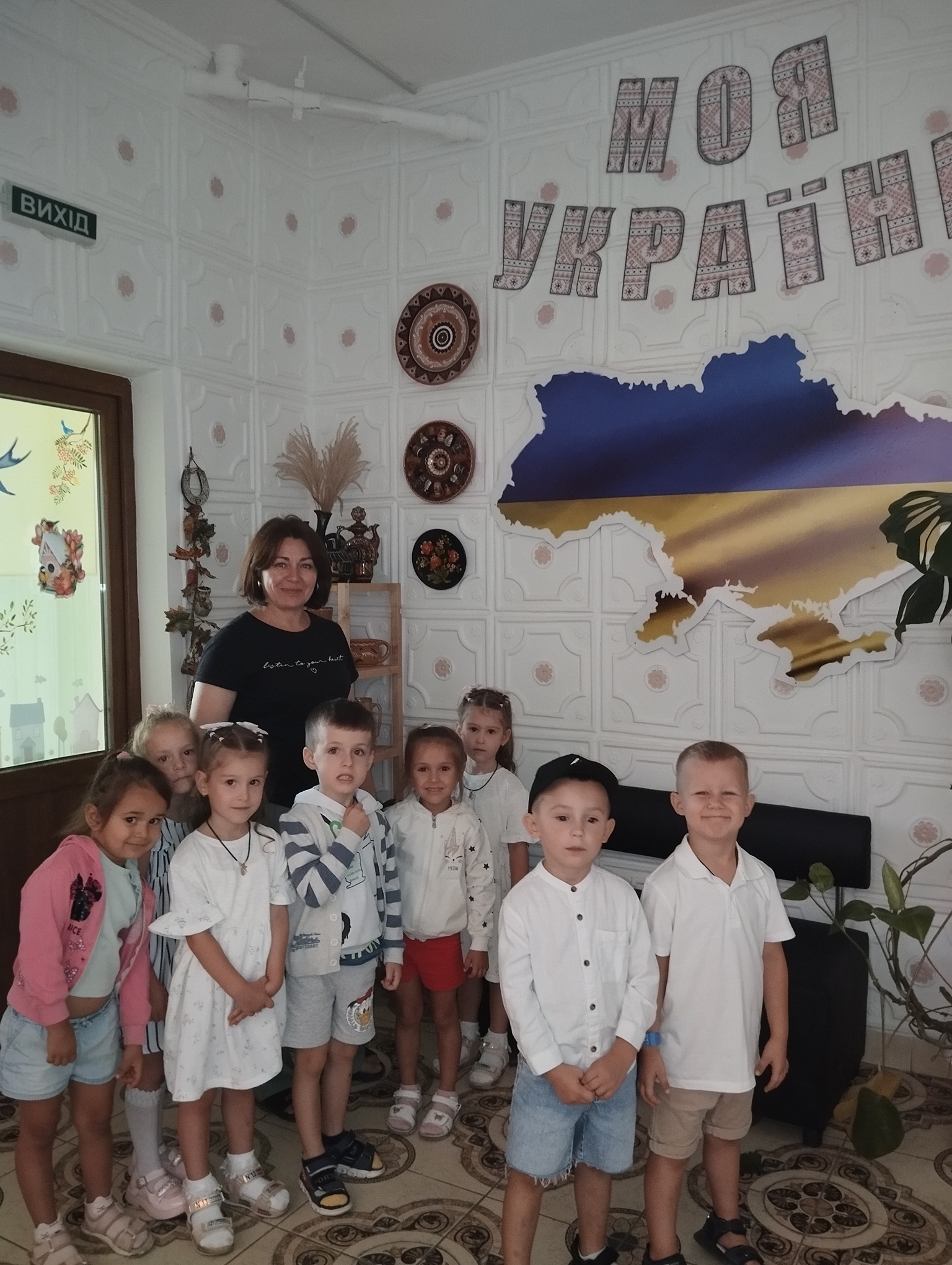 Фото без опису