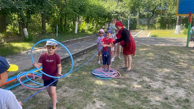 Фото без опису