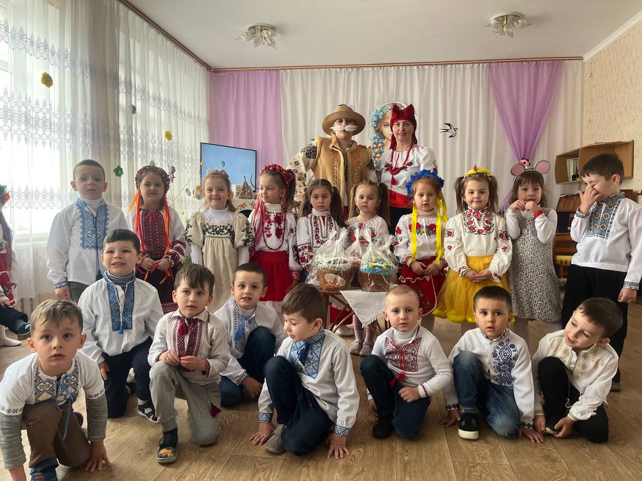 Фото без опису