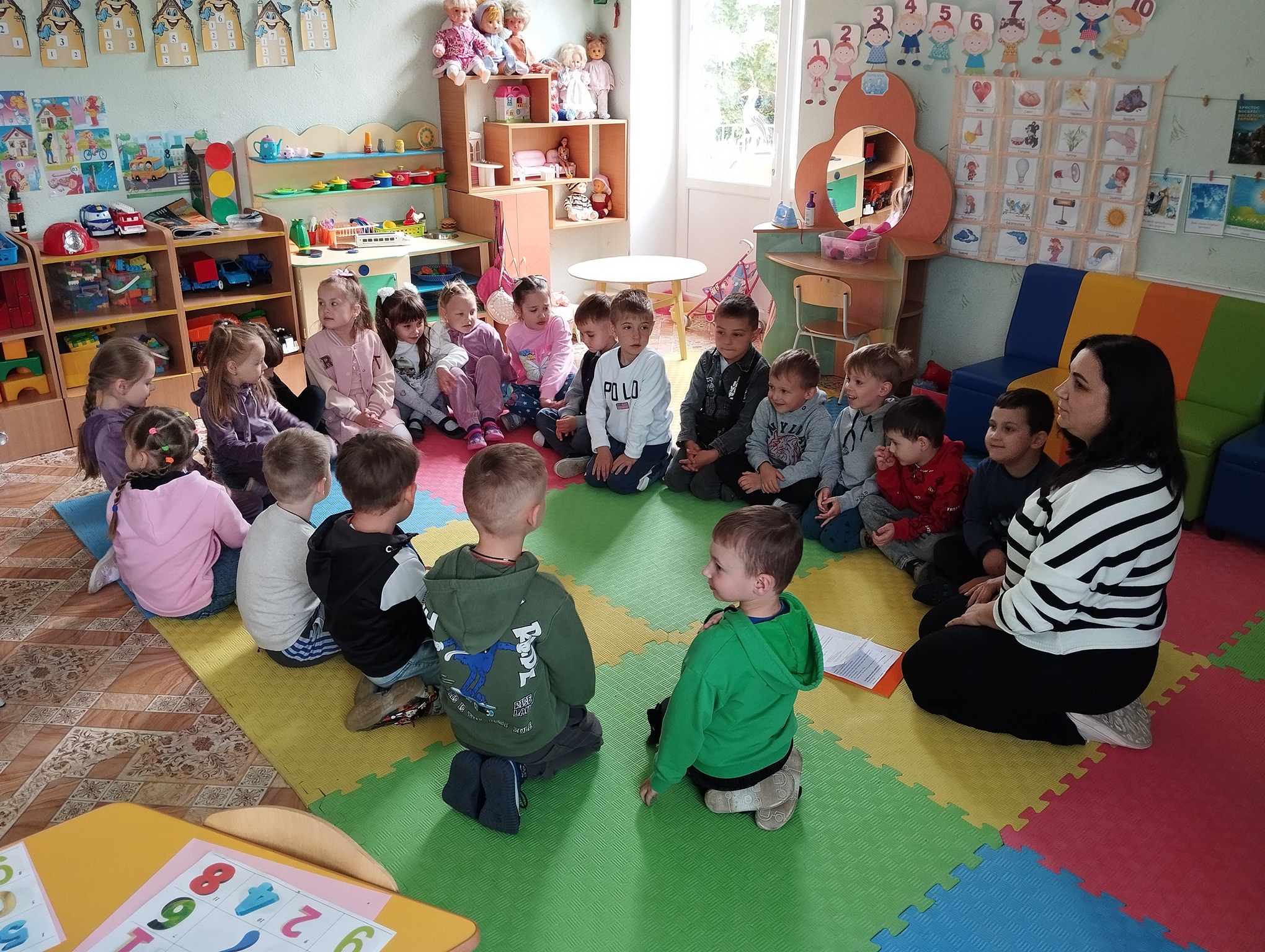 Фото без опису