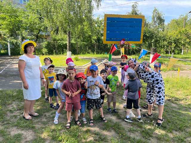 Фото без опису