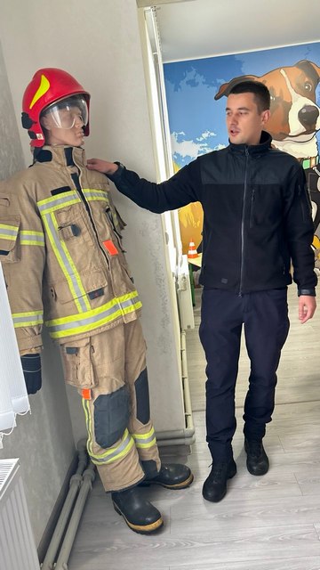 Фото без опису