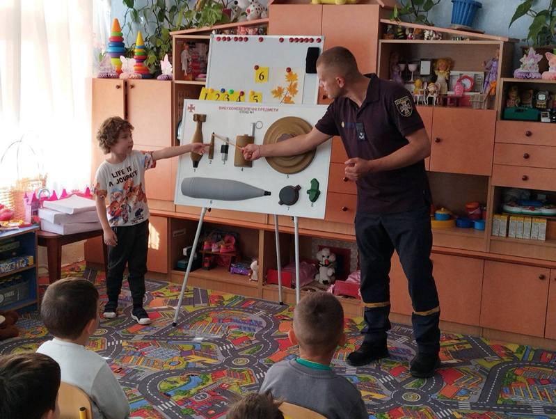 Фото без опису