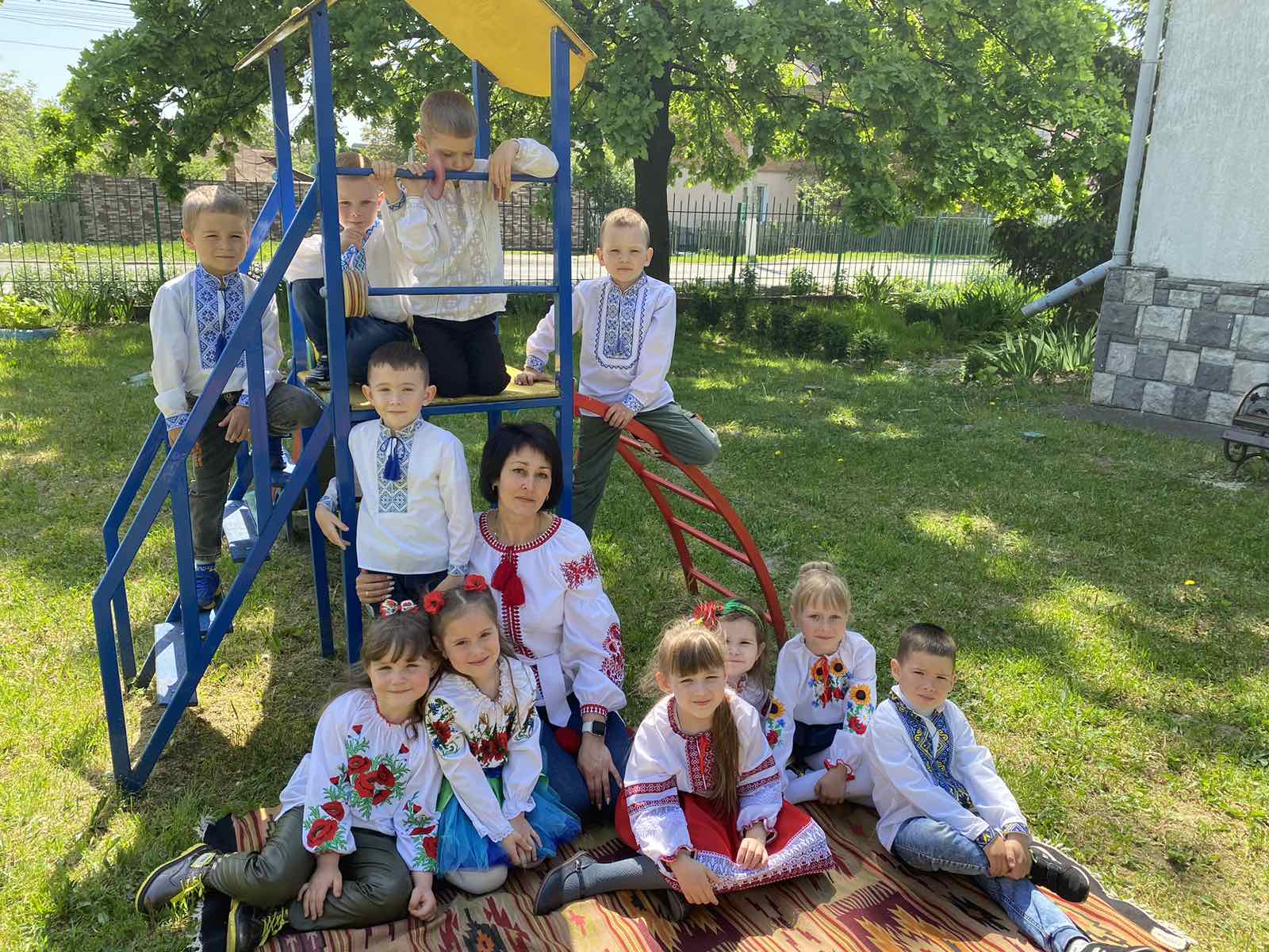 Фото без опису
