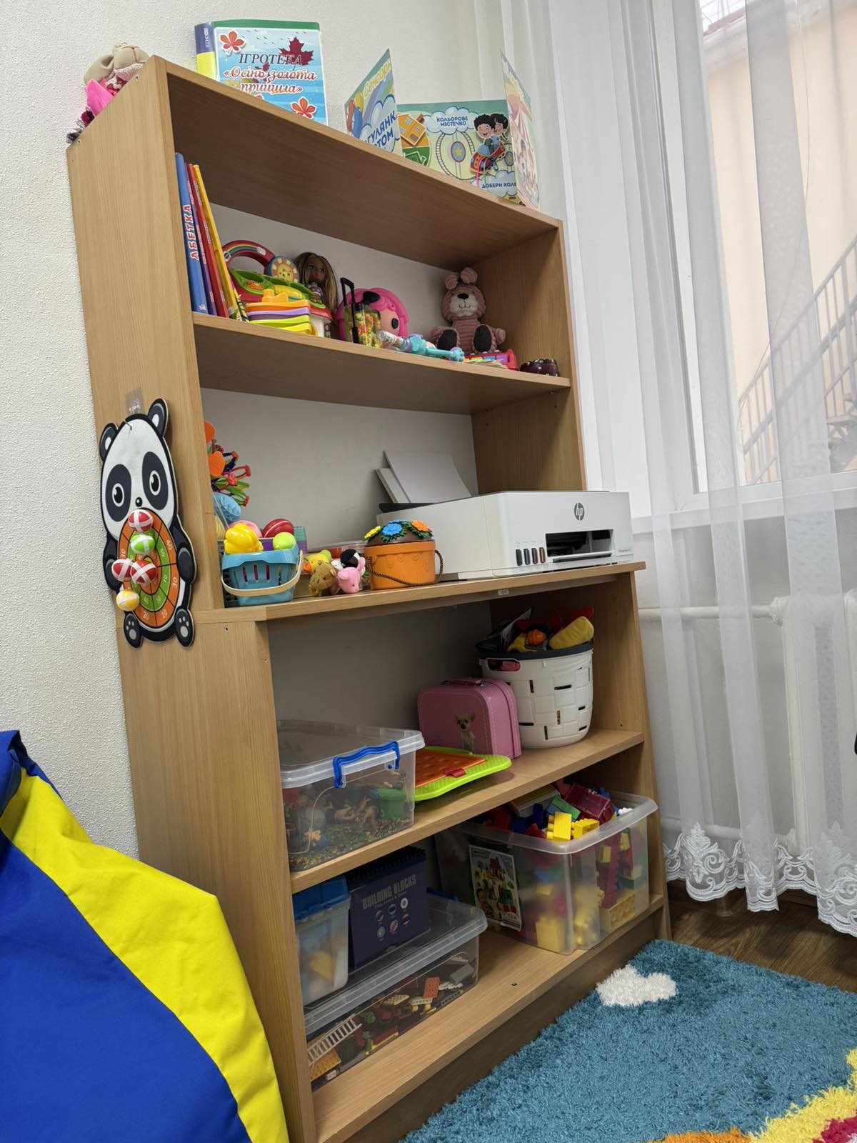 Фото без опису