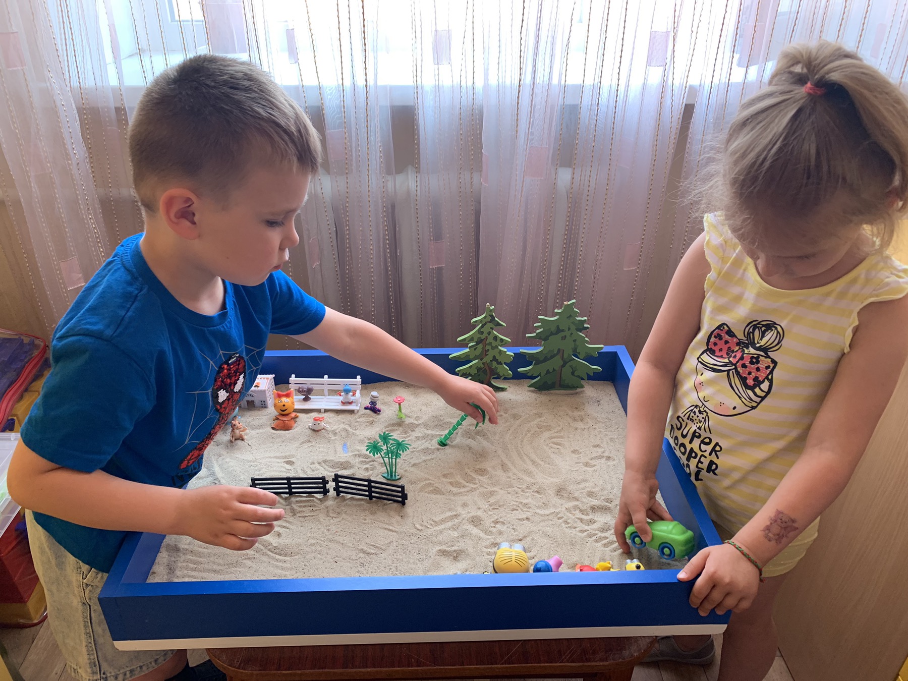 Фото без опису