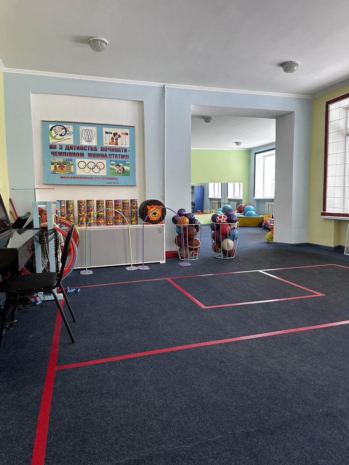 Фото без опису