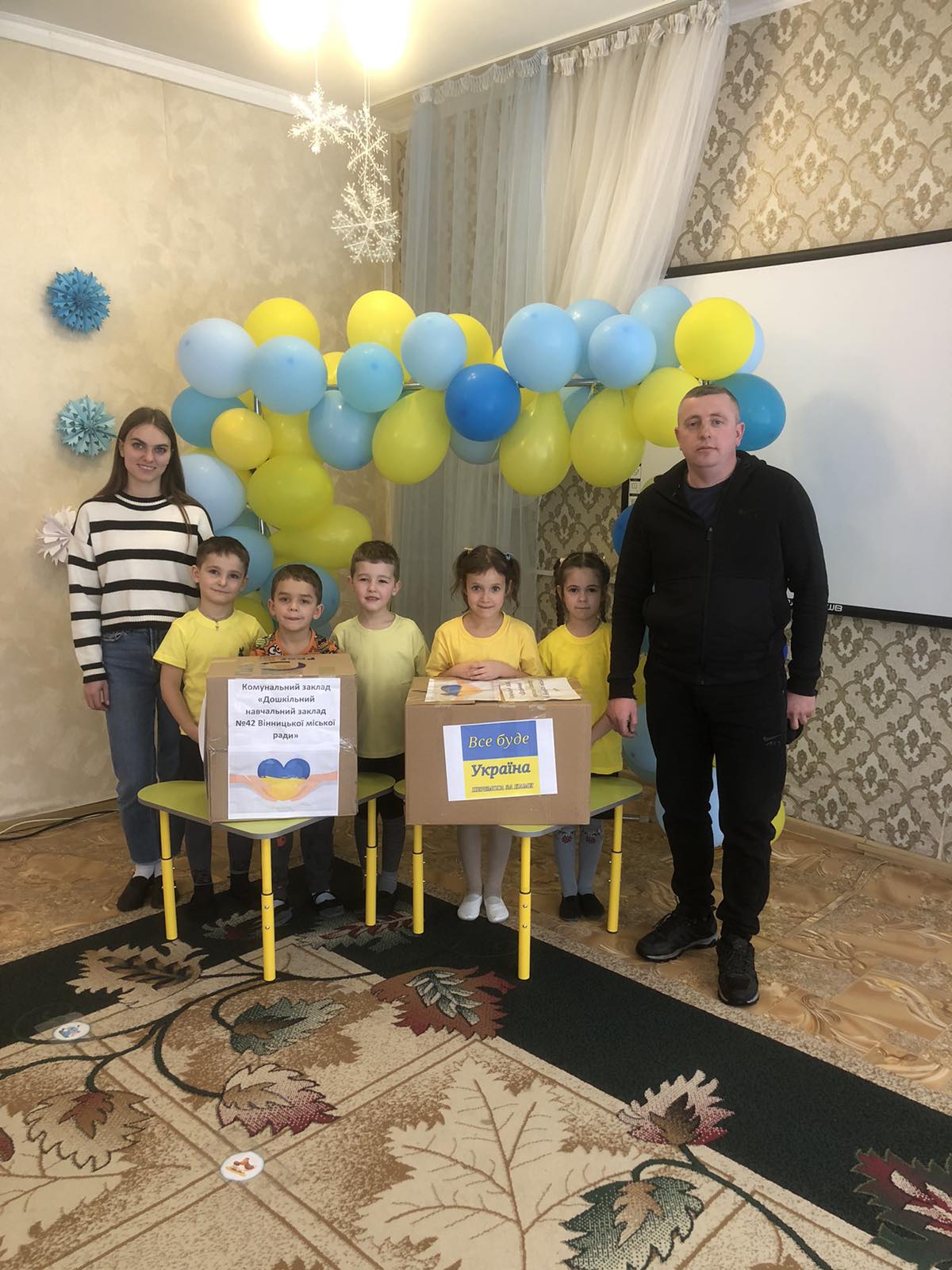 Фото без опису