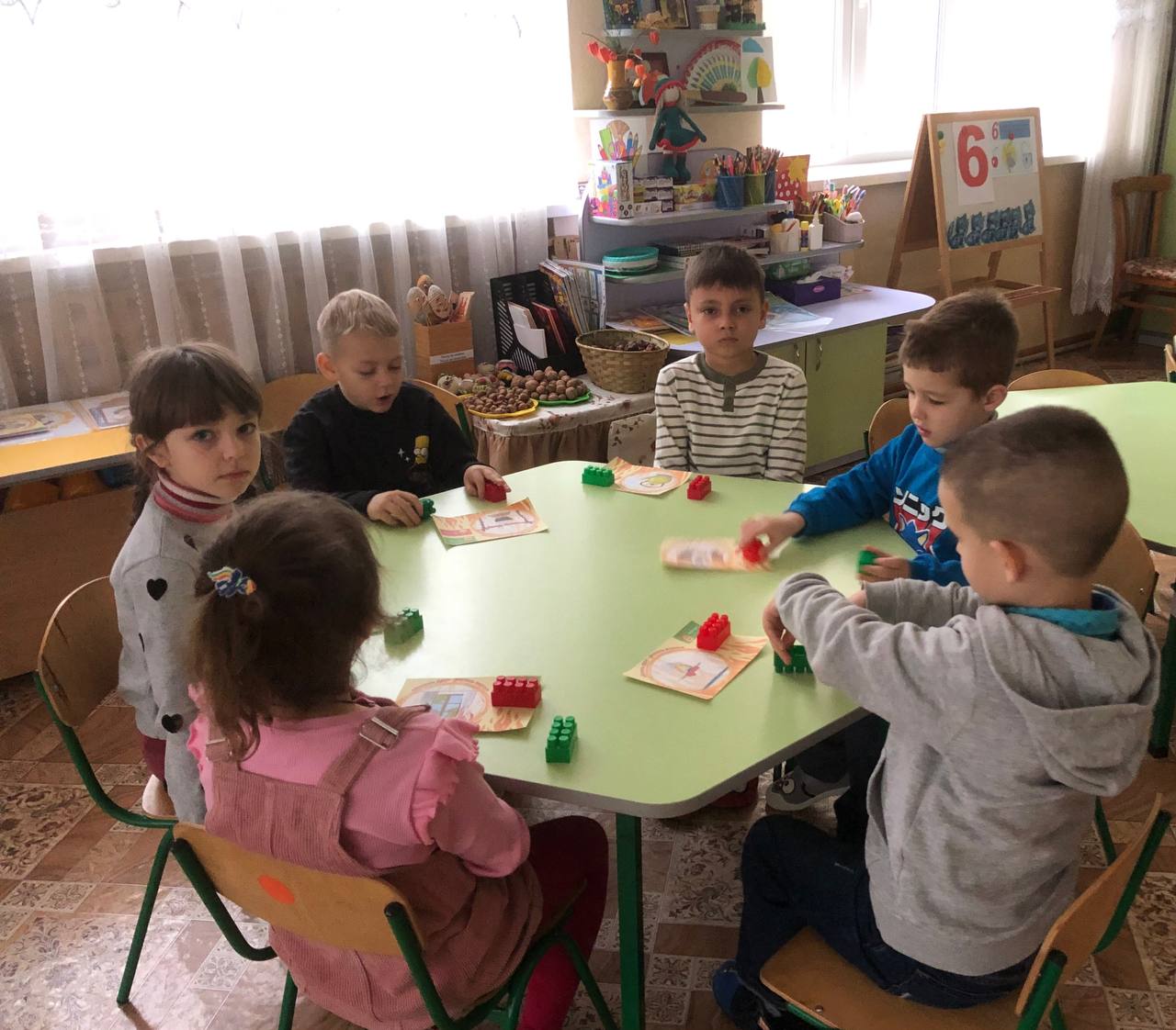 Фото без опису