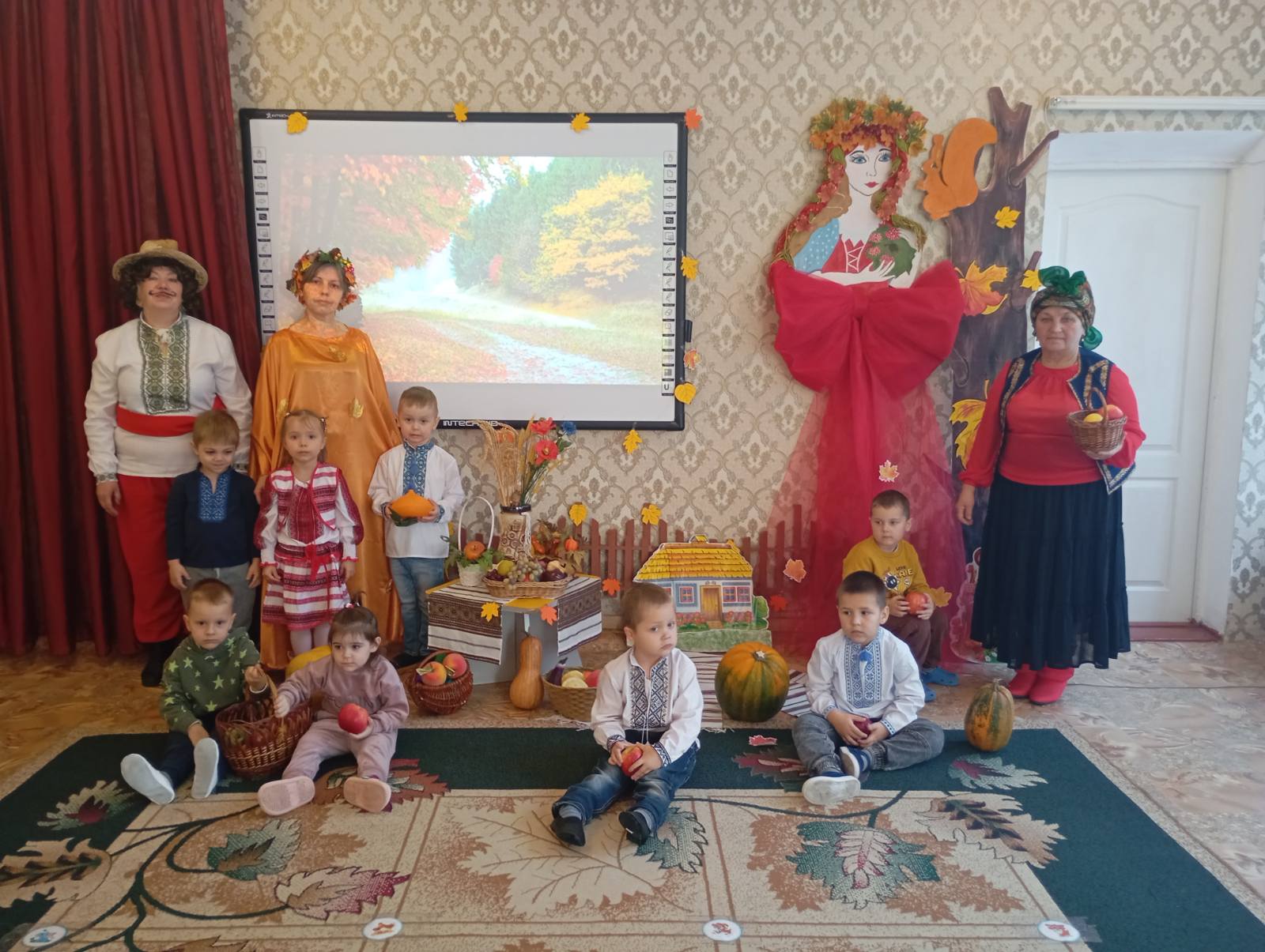 Фото без опису