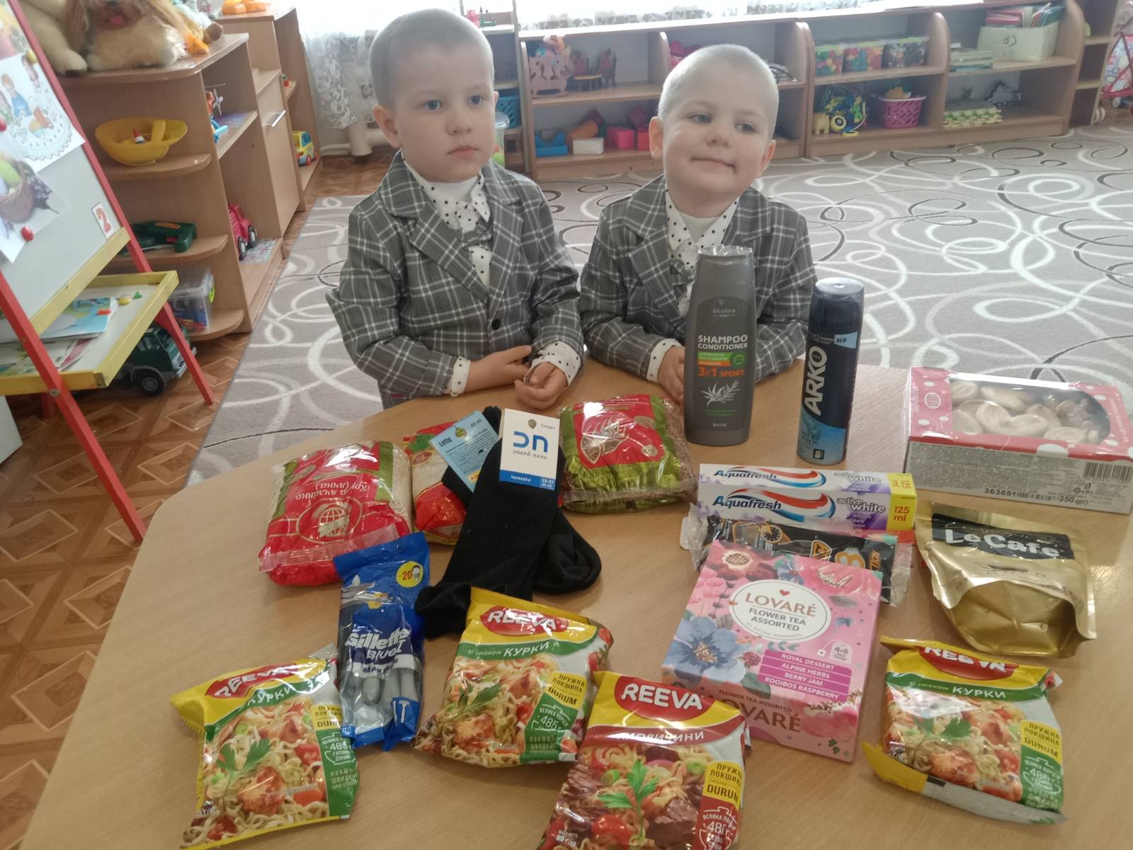 Фото без опису