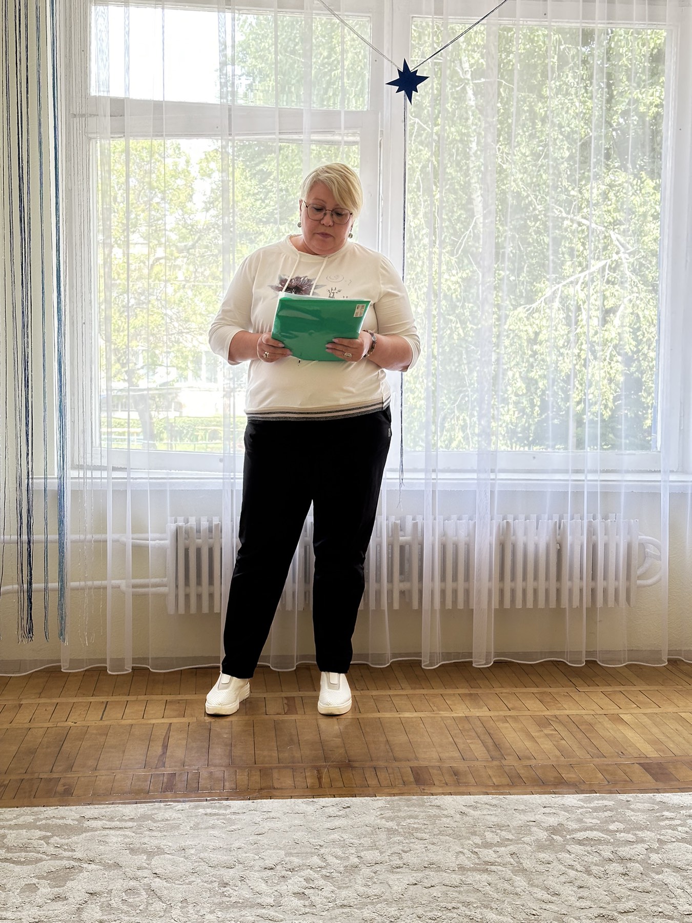 Фото без опису