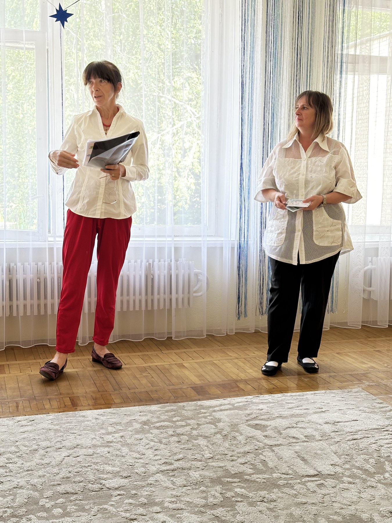 Фото без опису