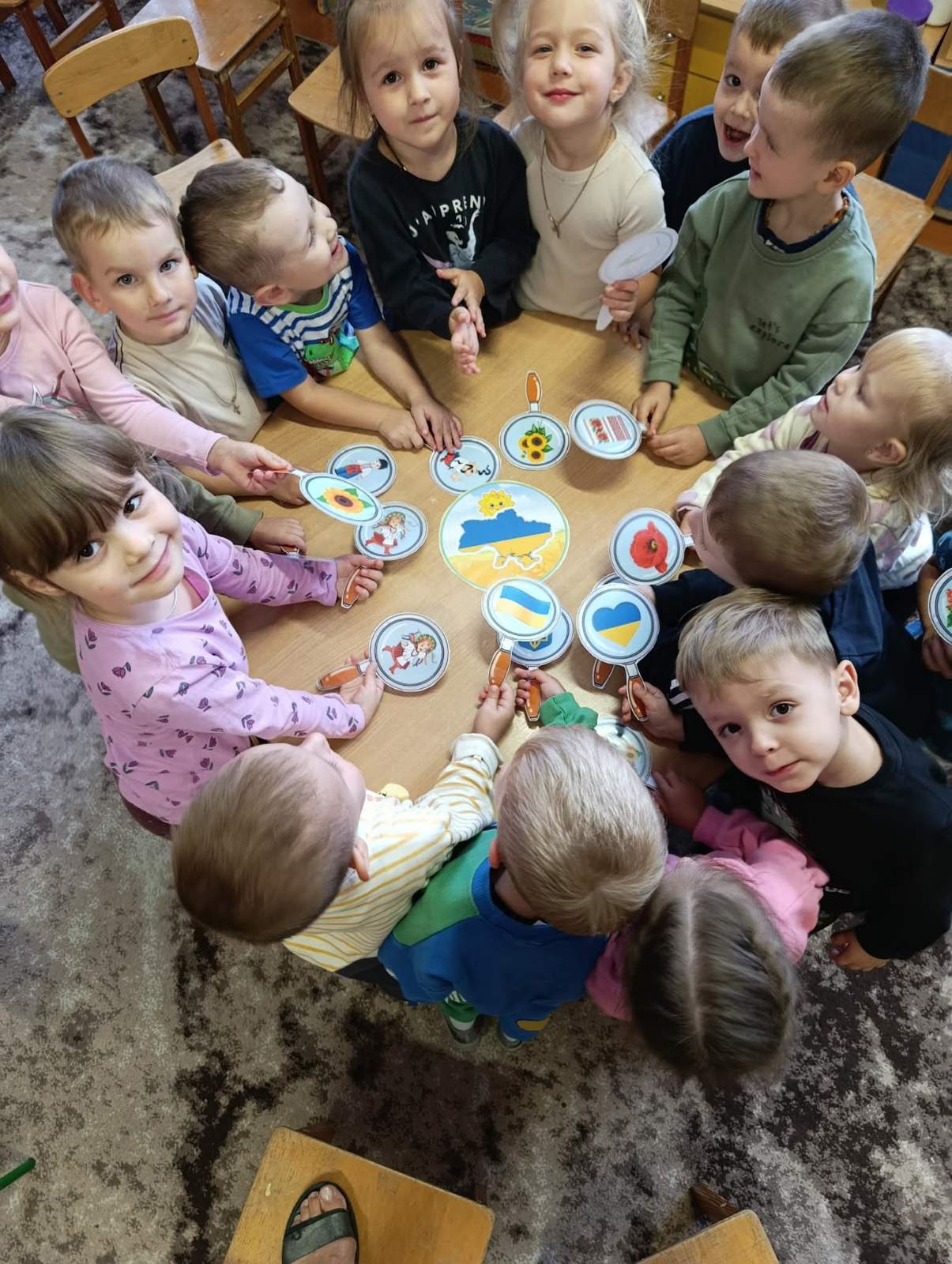 Фото без опису