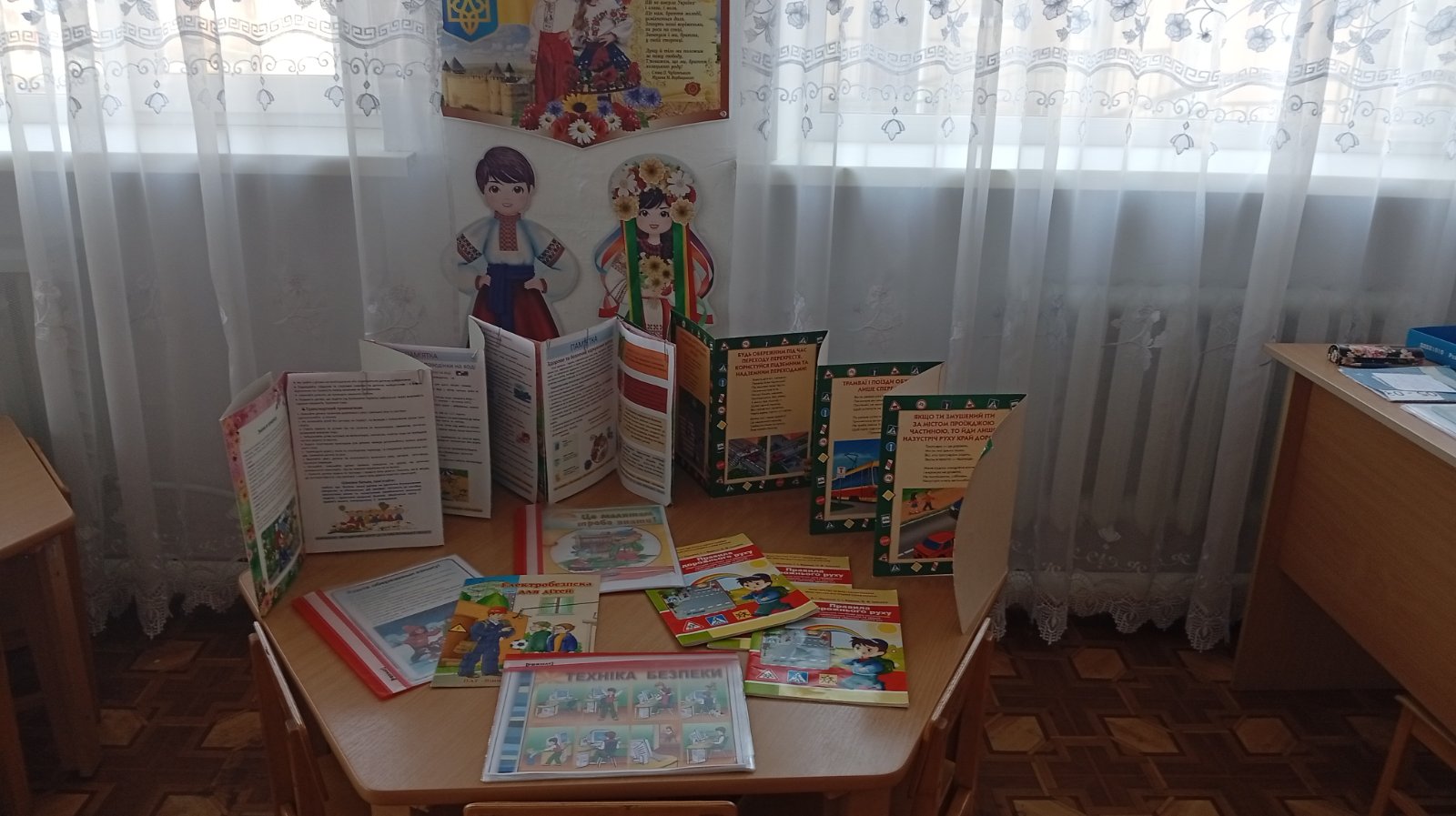 Фото без опису