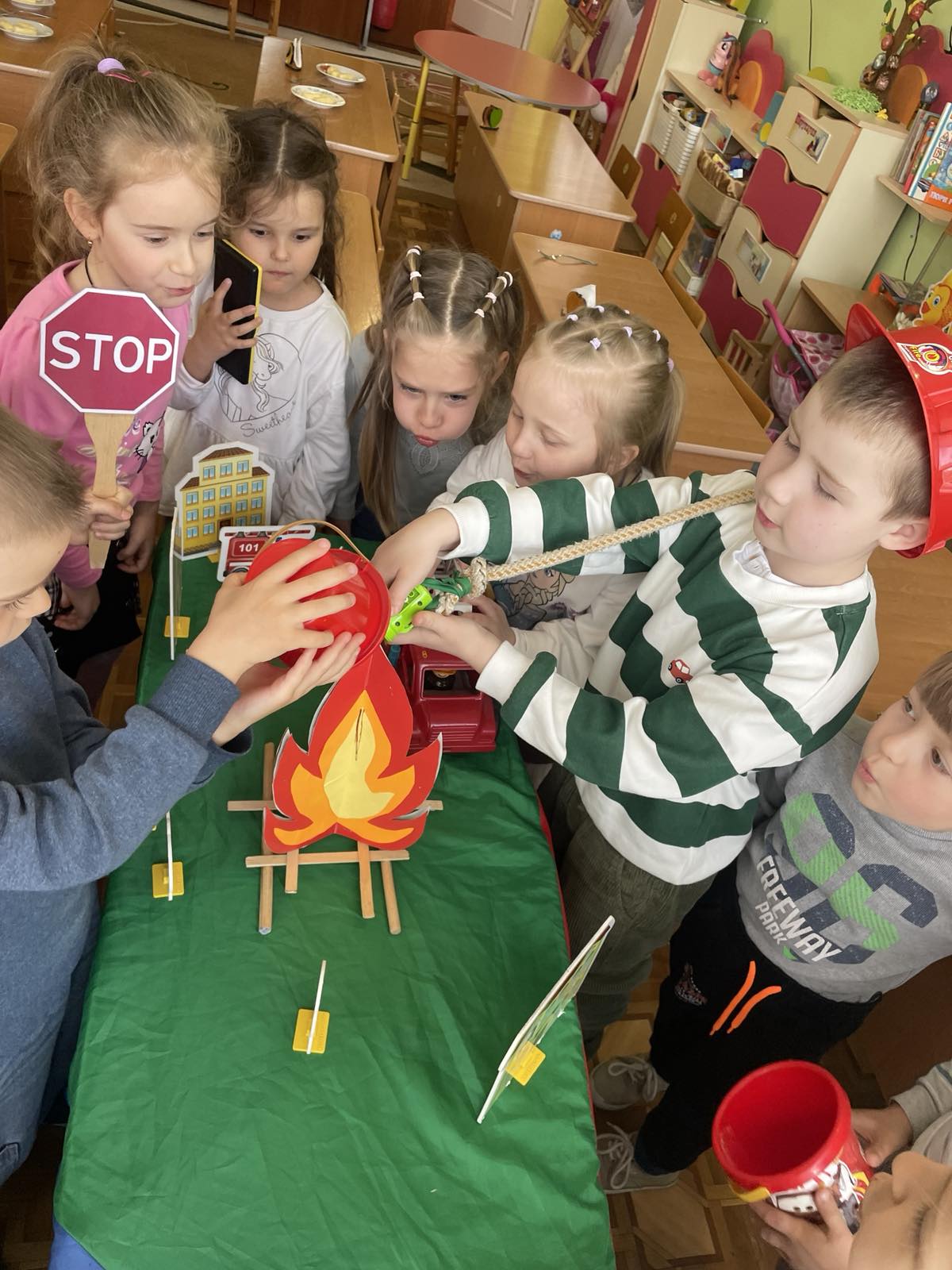 Фото без опису