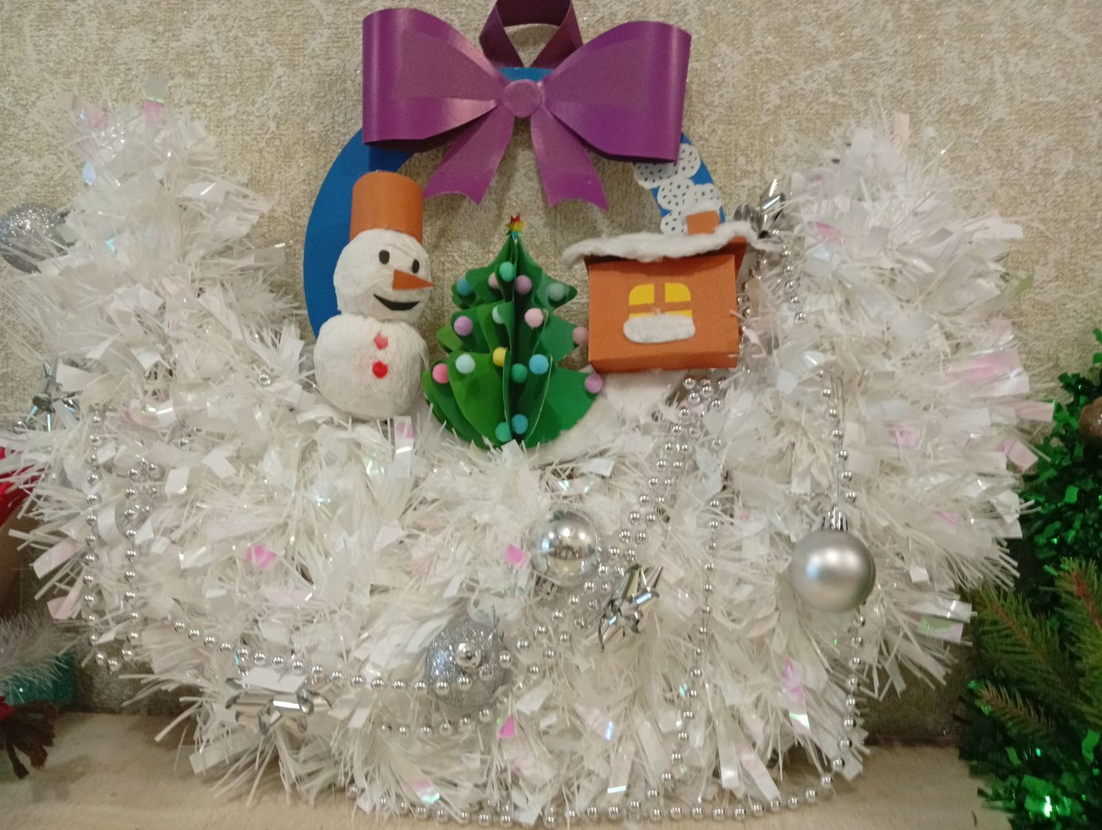 Фото без опису