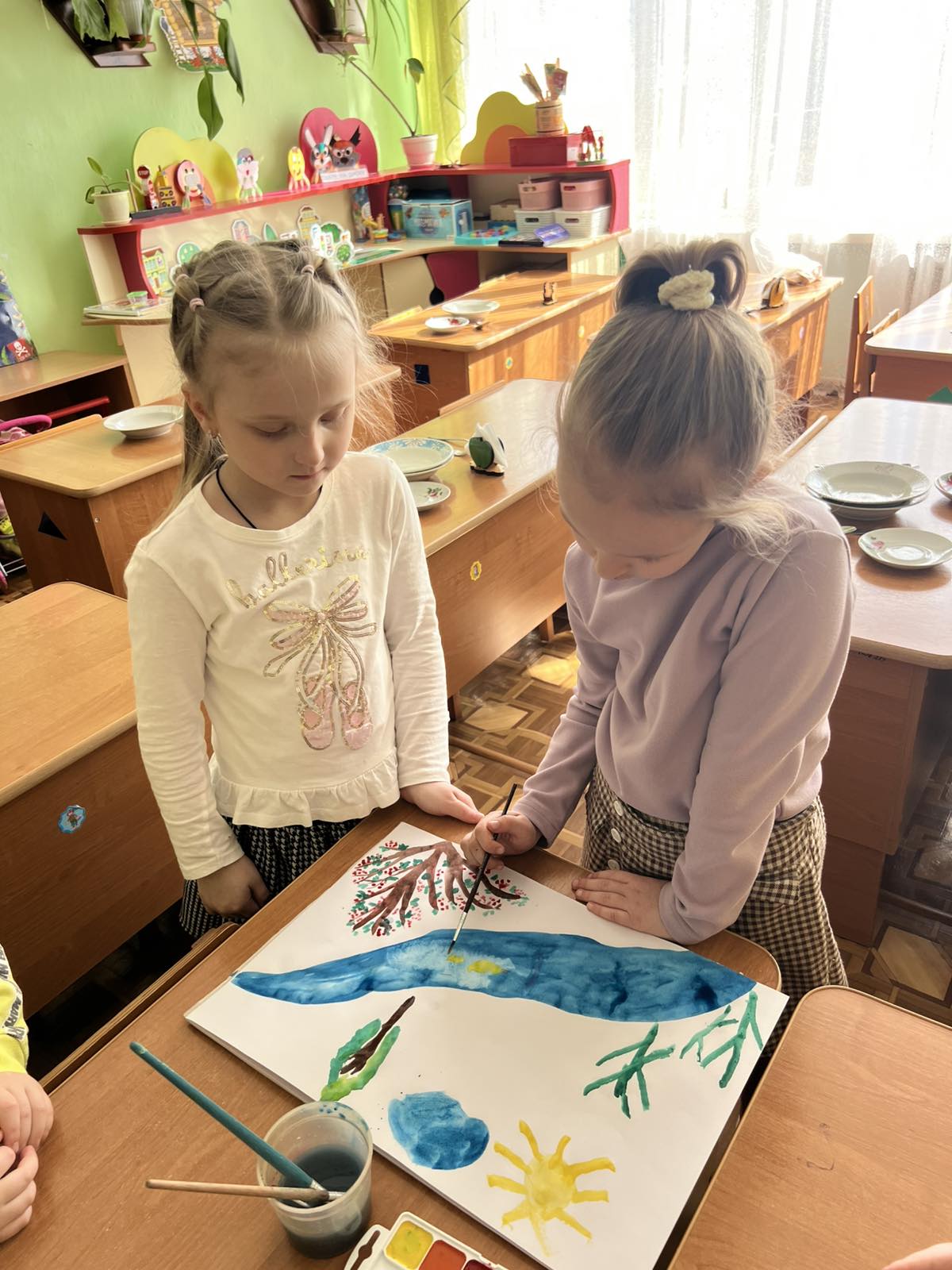 Фото без опису