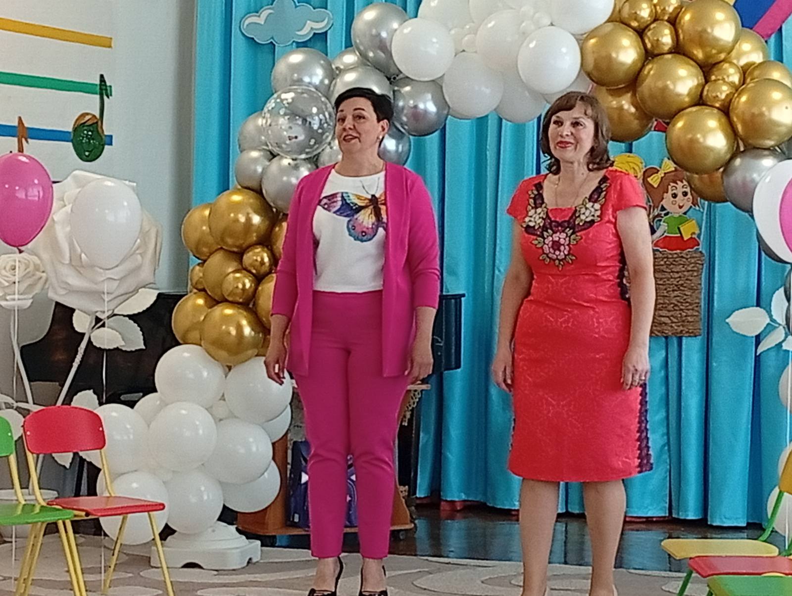 Фото без опису