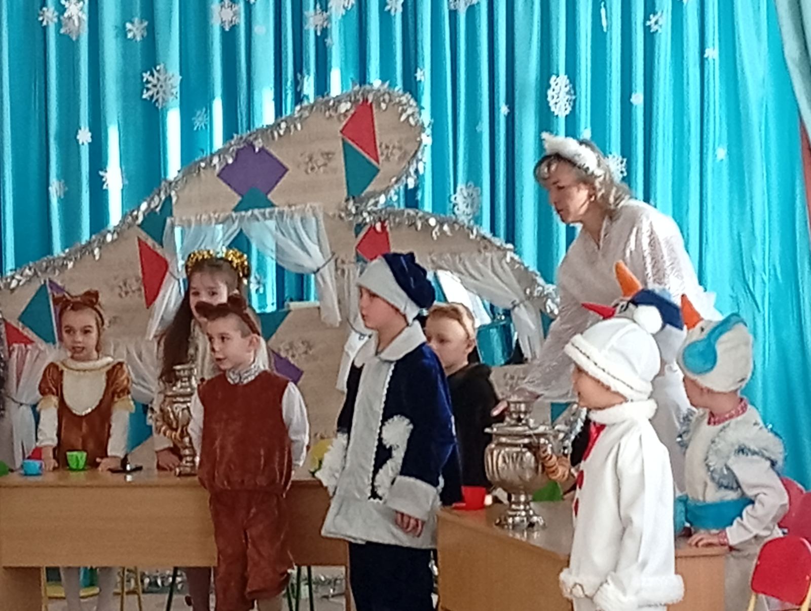 Фото без опису