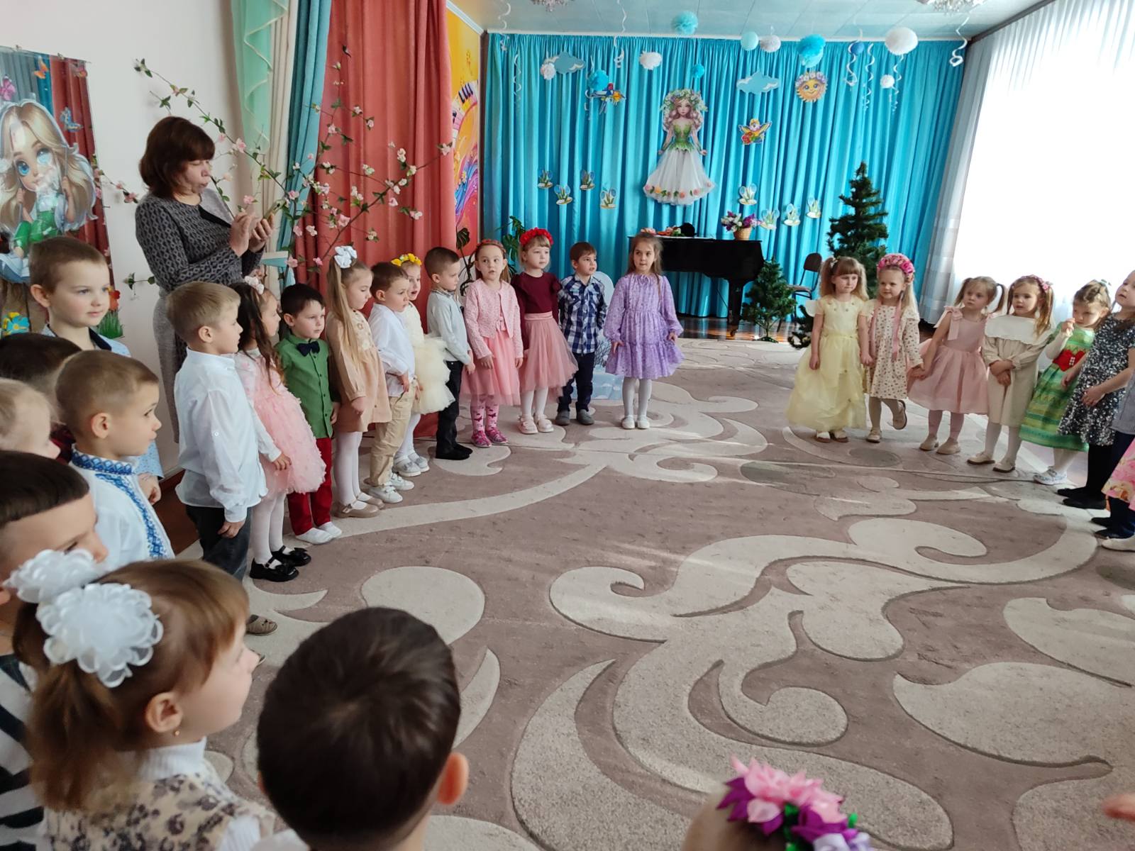 Фото без опису