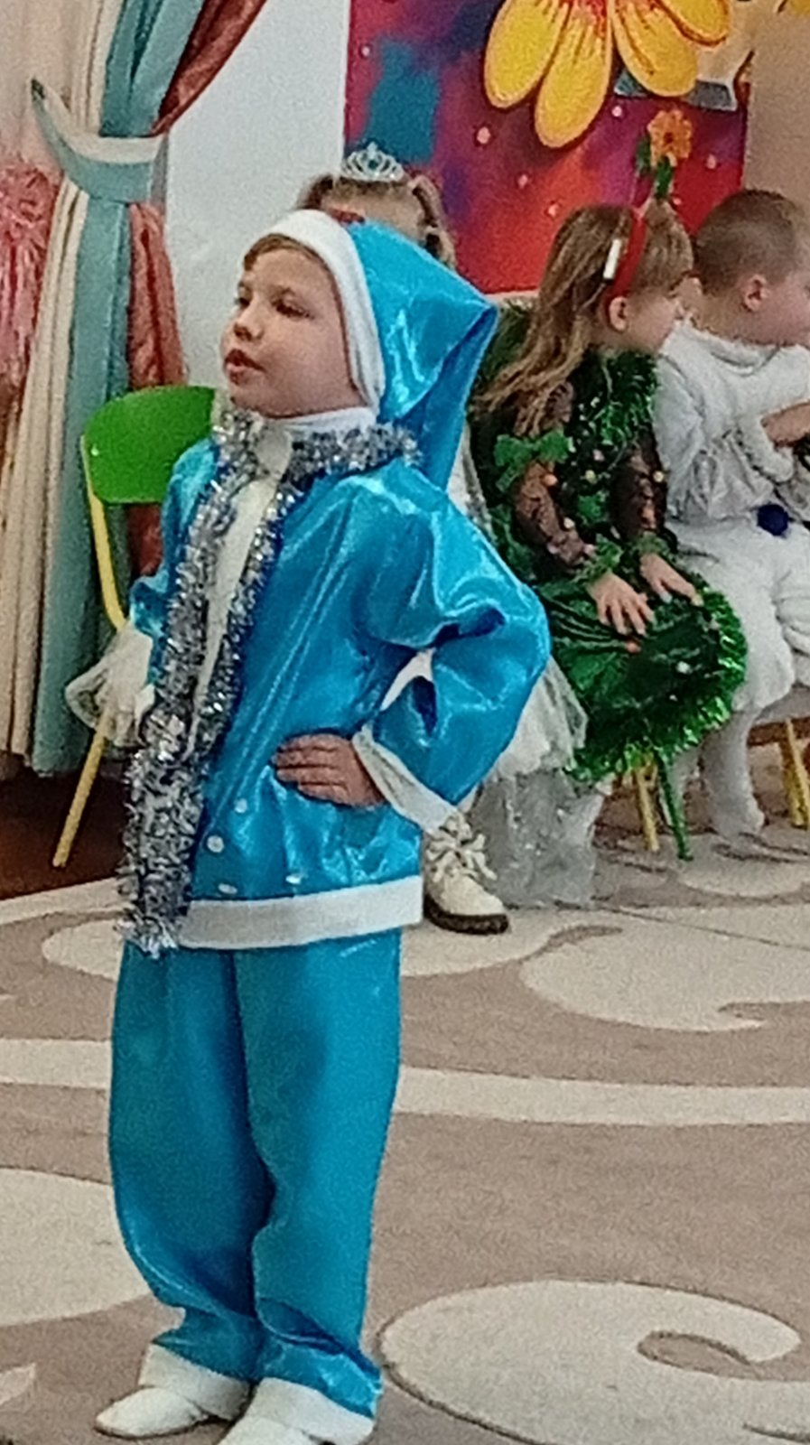 Фото без опису