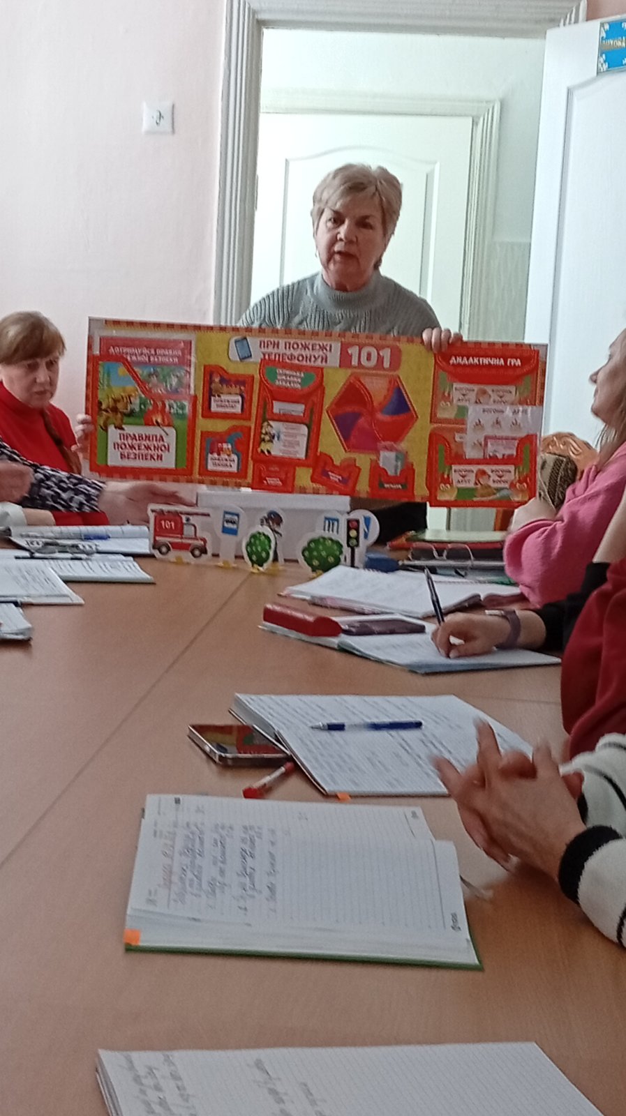 Фото без опису