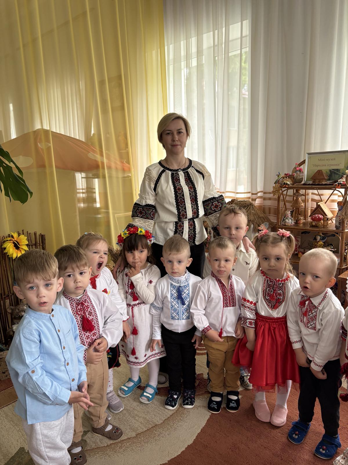 Фото без опису