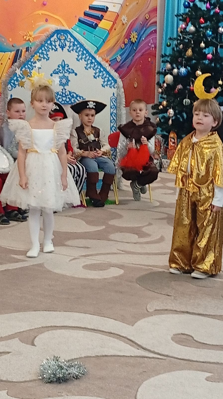 Фото без опису