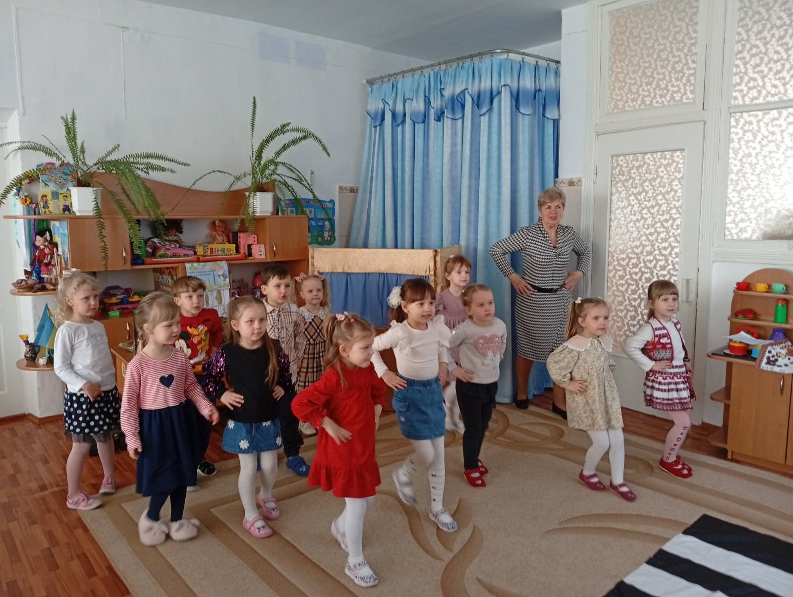 Фото без опису