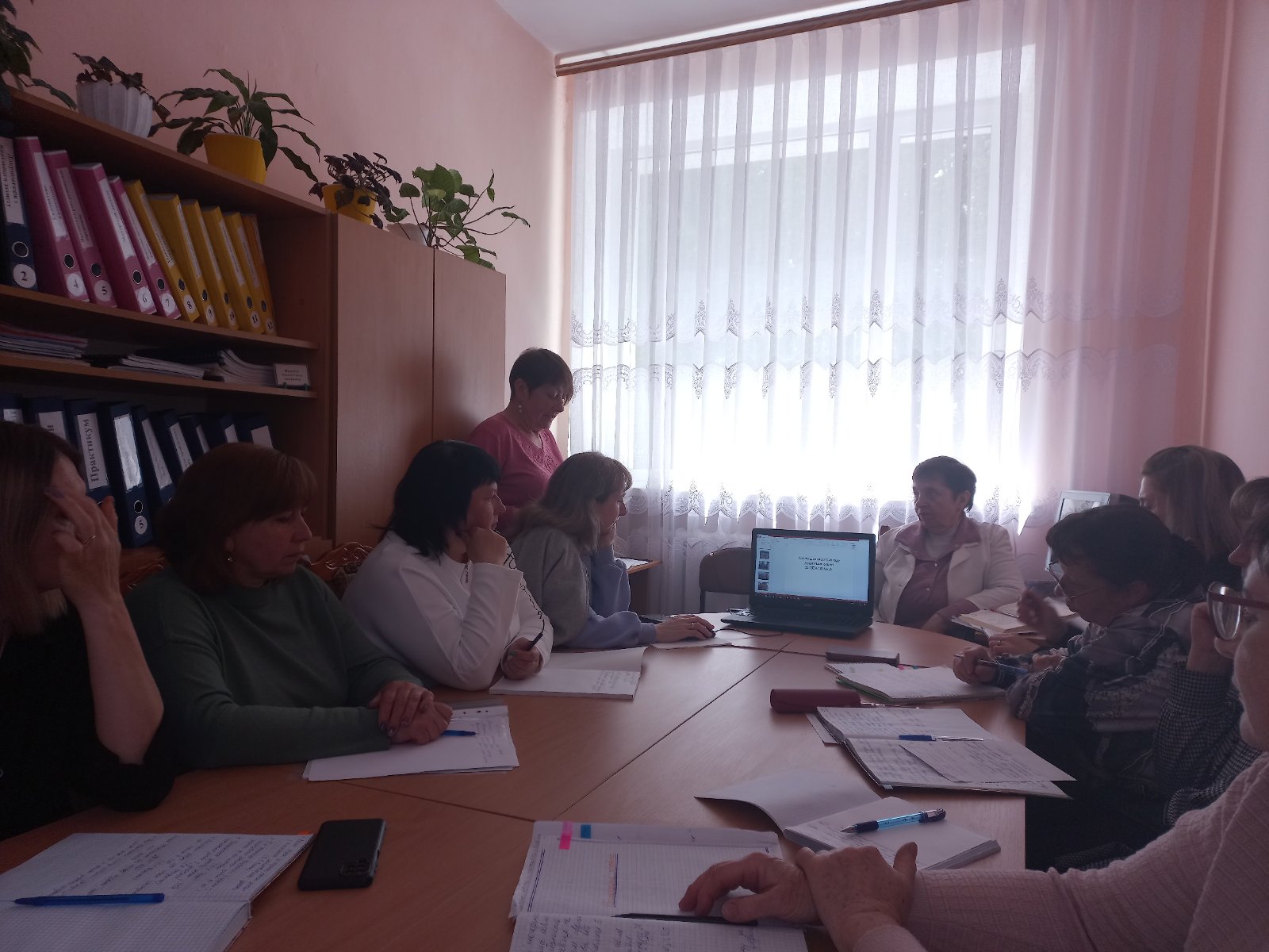 Фото без опису