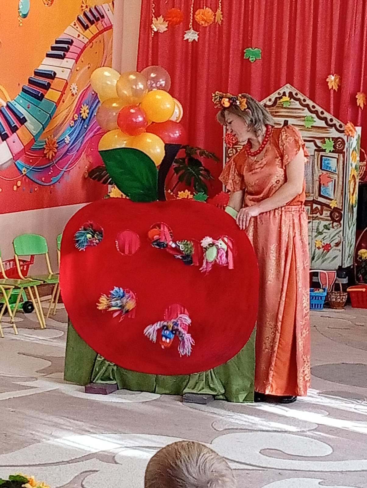 Фото без опису