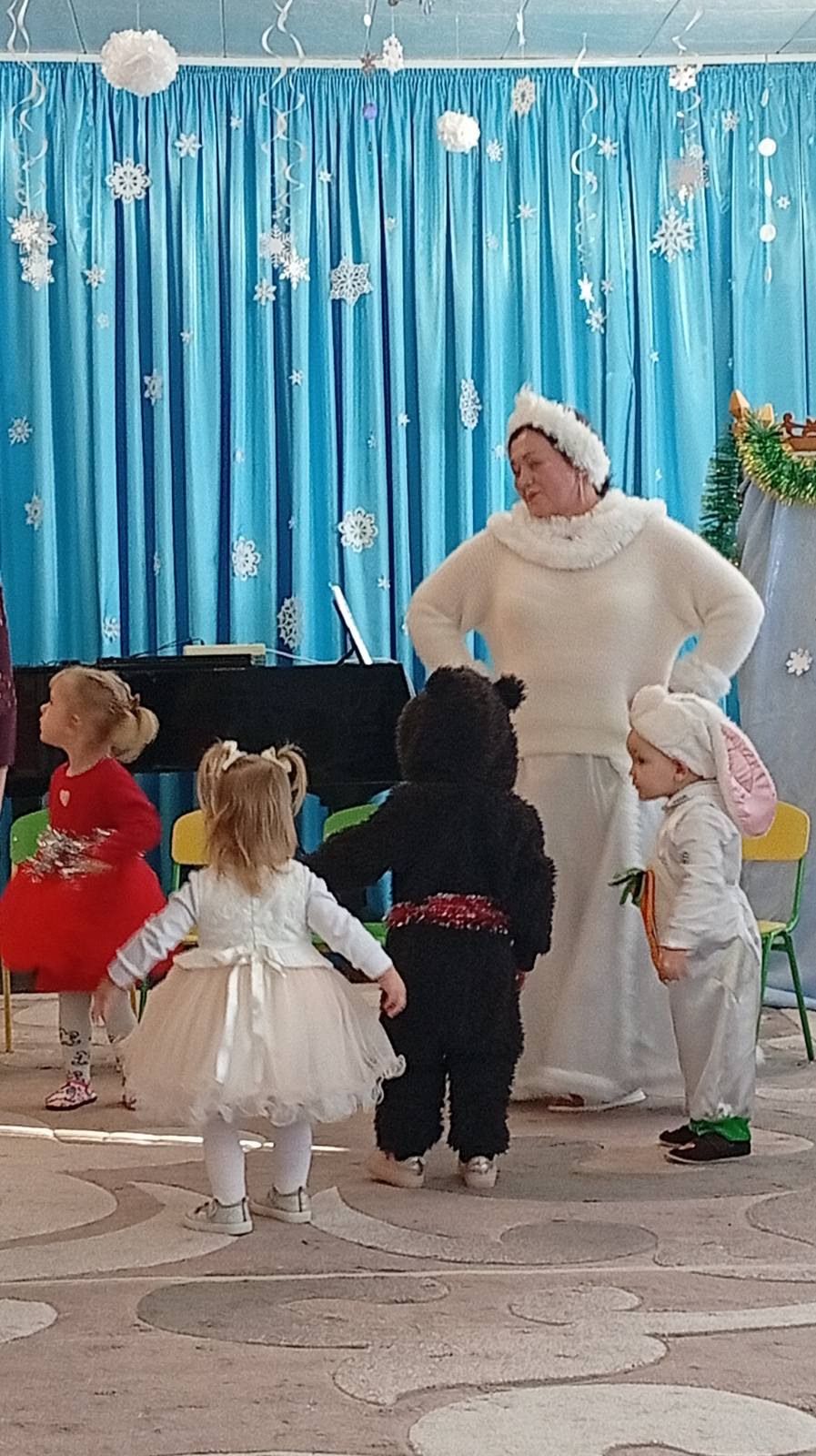 Фото без опису