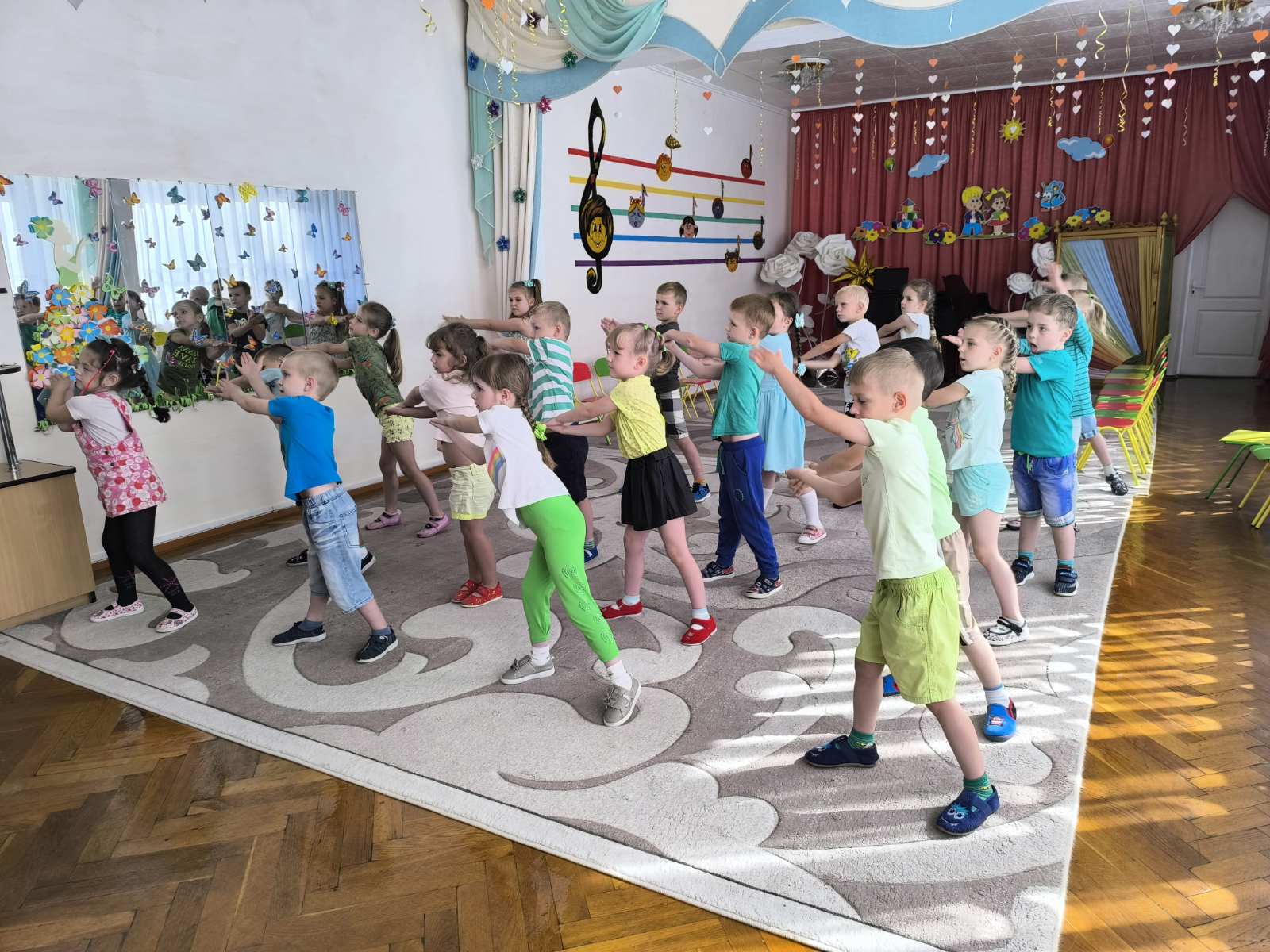Фото без опису