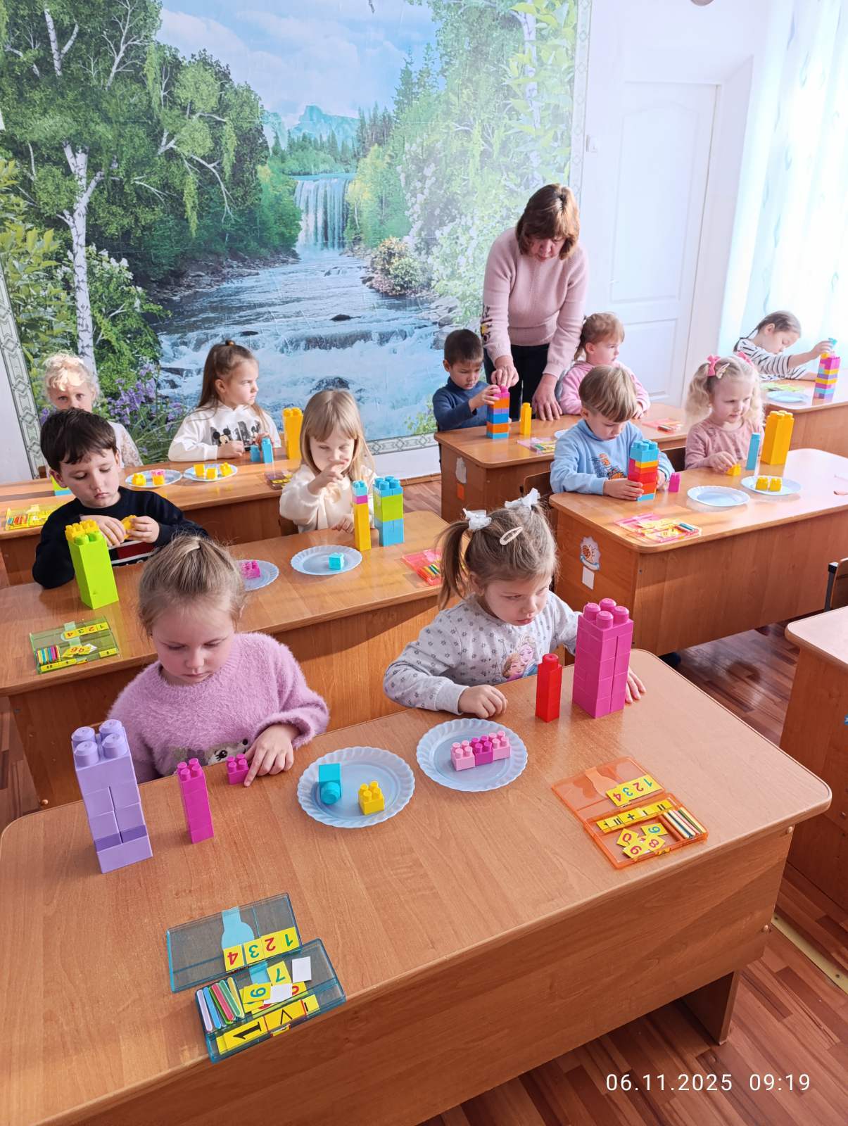 Фото без опису