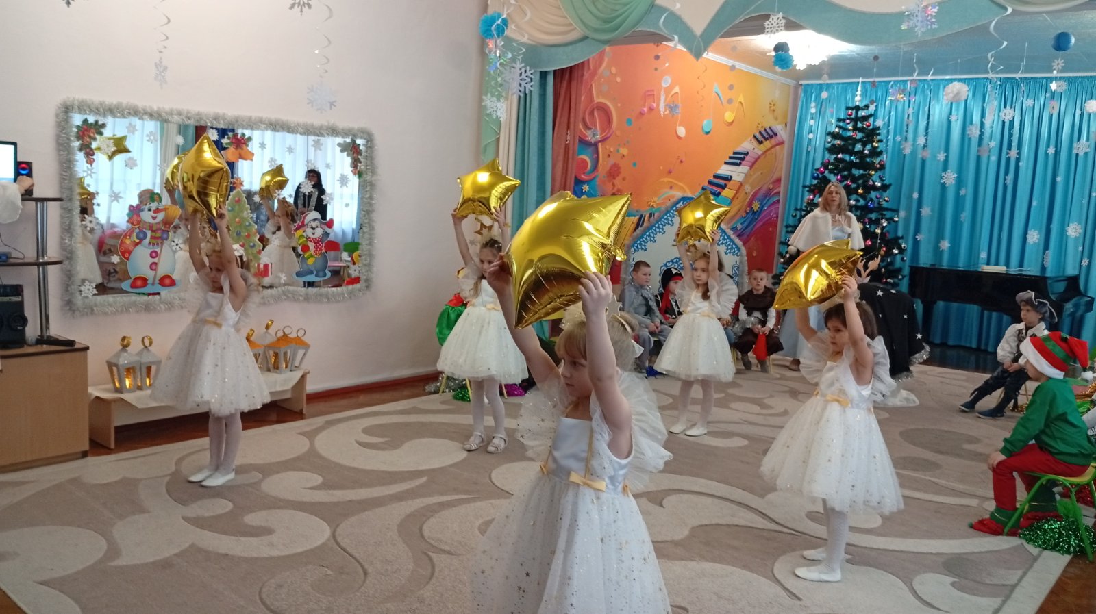 Фото без опису