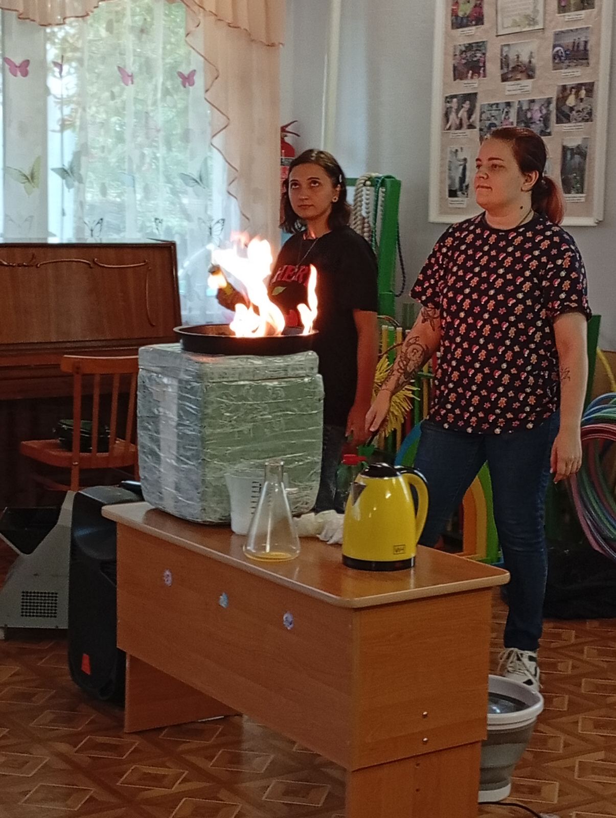 Фото без опису